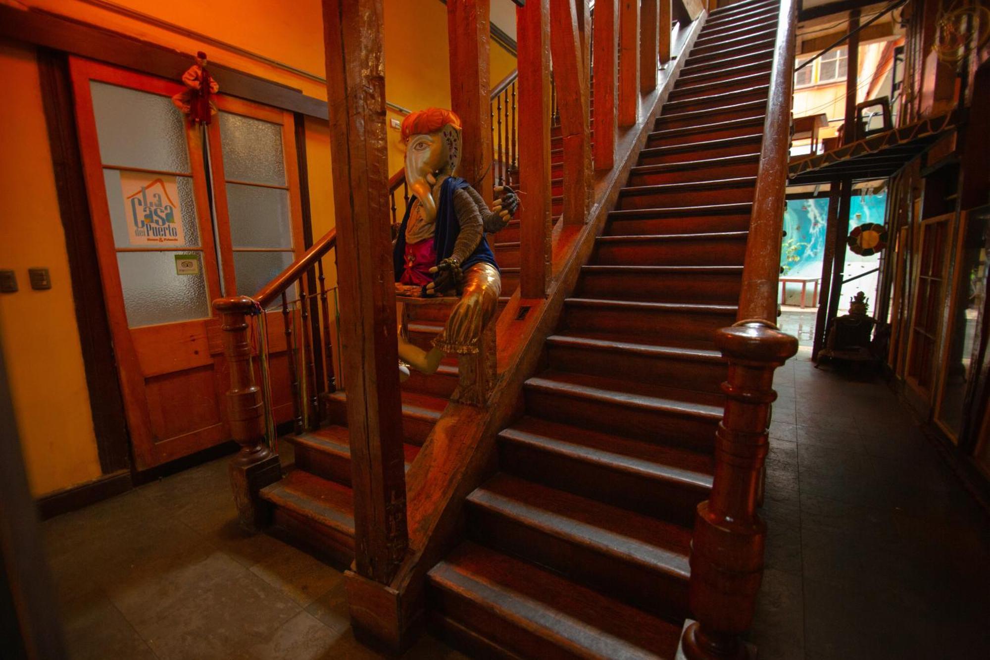 La Casa Del Puerto, Hostal Cultural, Cerro Alegre Valparaíso Exterior photo
