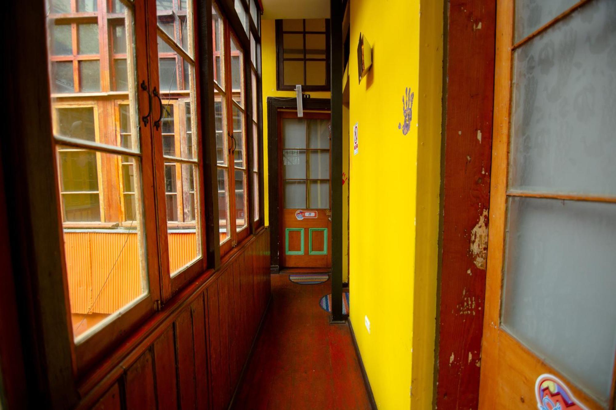 La Casa Del Puerto, Hostal Cultural, Cerro Alegre Valparaíso Exterior photo
